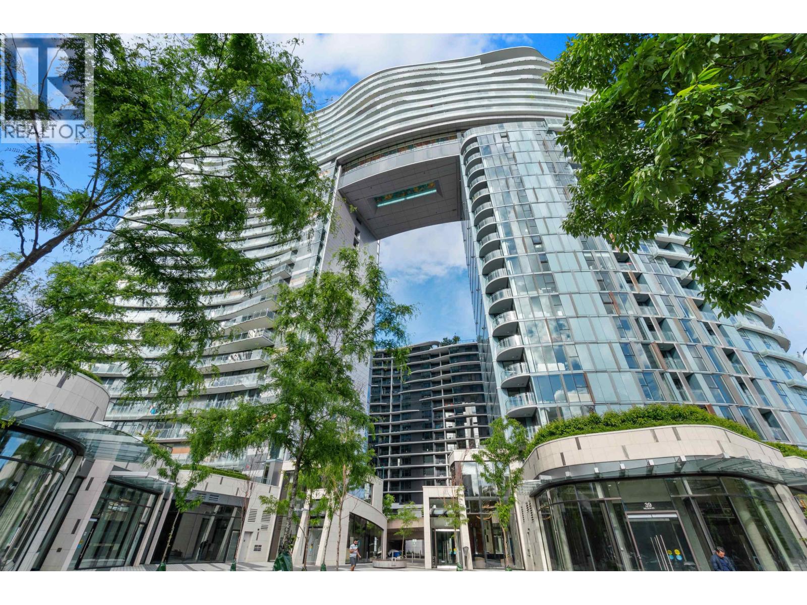 684 87 NELSON STREET, Vancouver, British Columbia