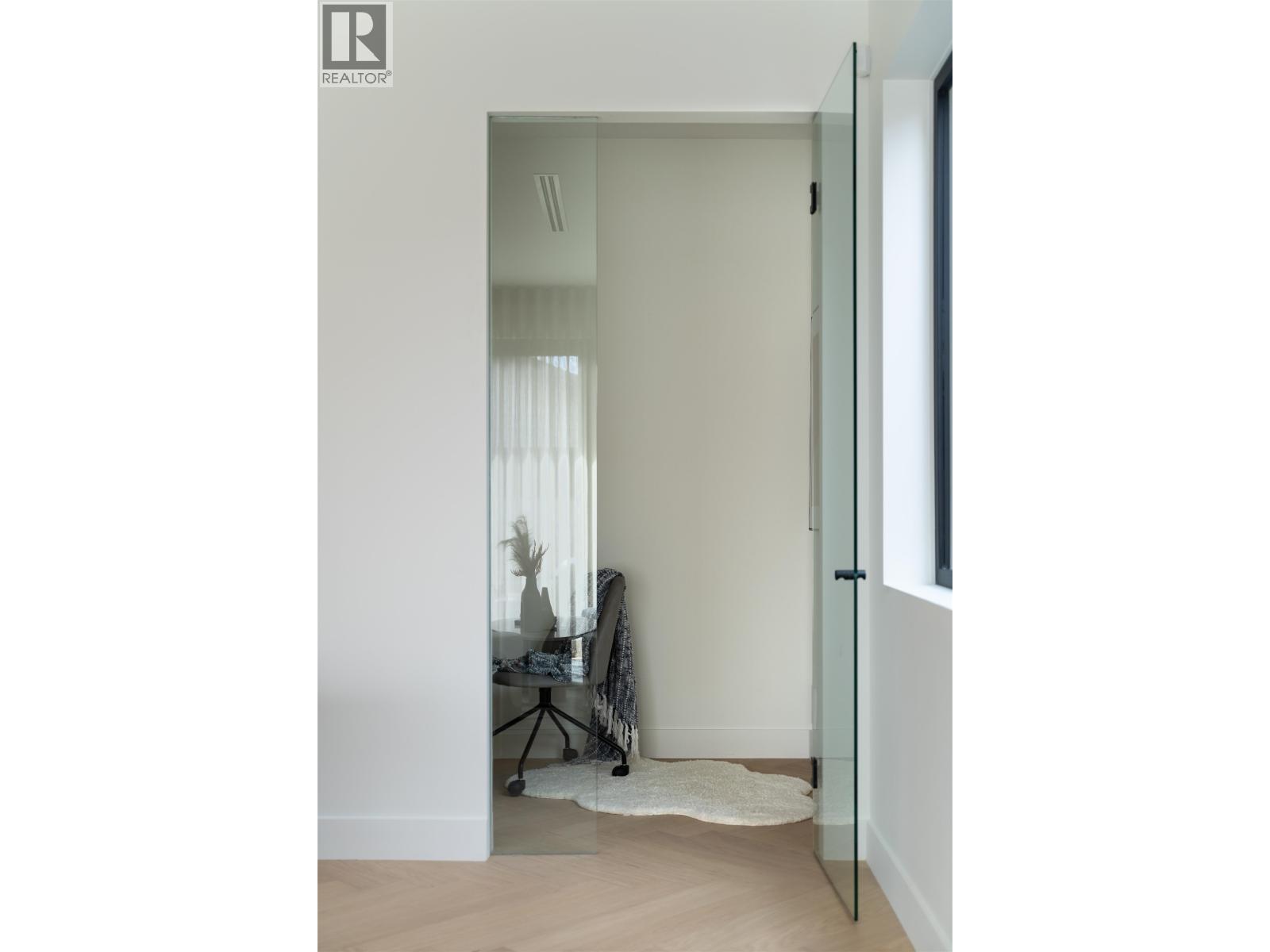 2 280 E 32 Avenue, Vancouver, British Columbia  V5V 2Y3 - Photo 25 - R3045192