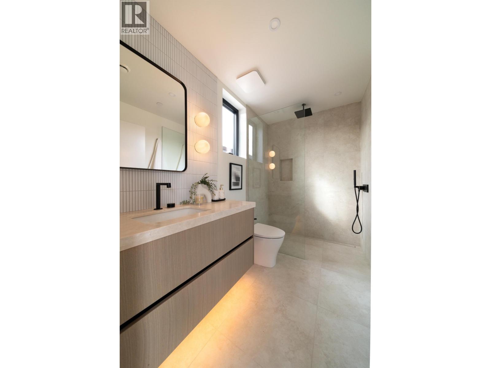 2 280 E 32 Avenue, Vancouver, British Columbia  V5V 2Y3 - Photo 34 - R3045192