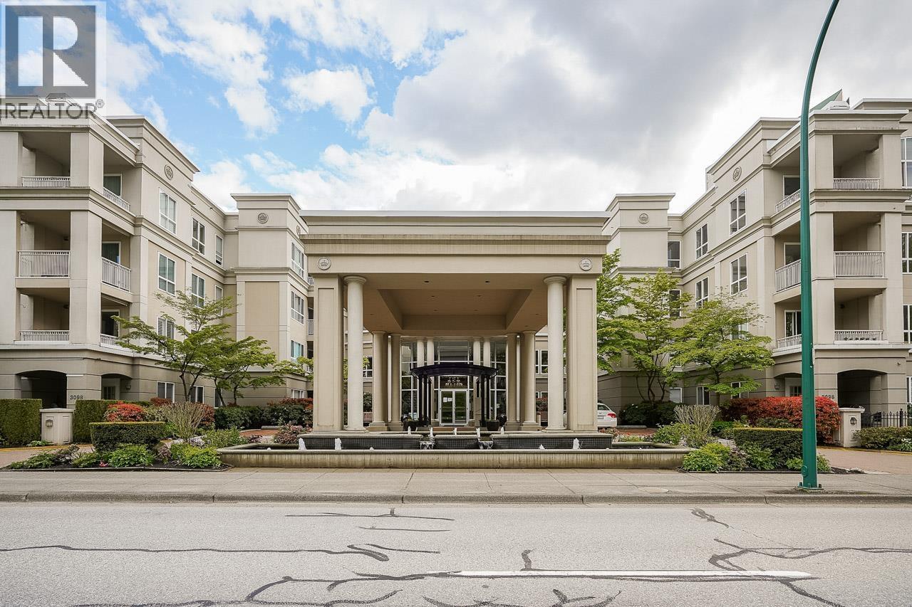 218 3098 GUILDFORD WAY, Coquitlam, British Columbia