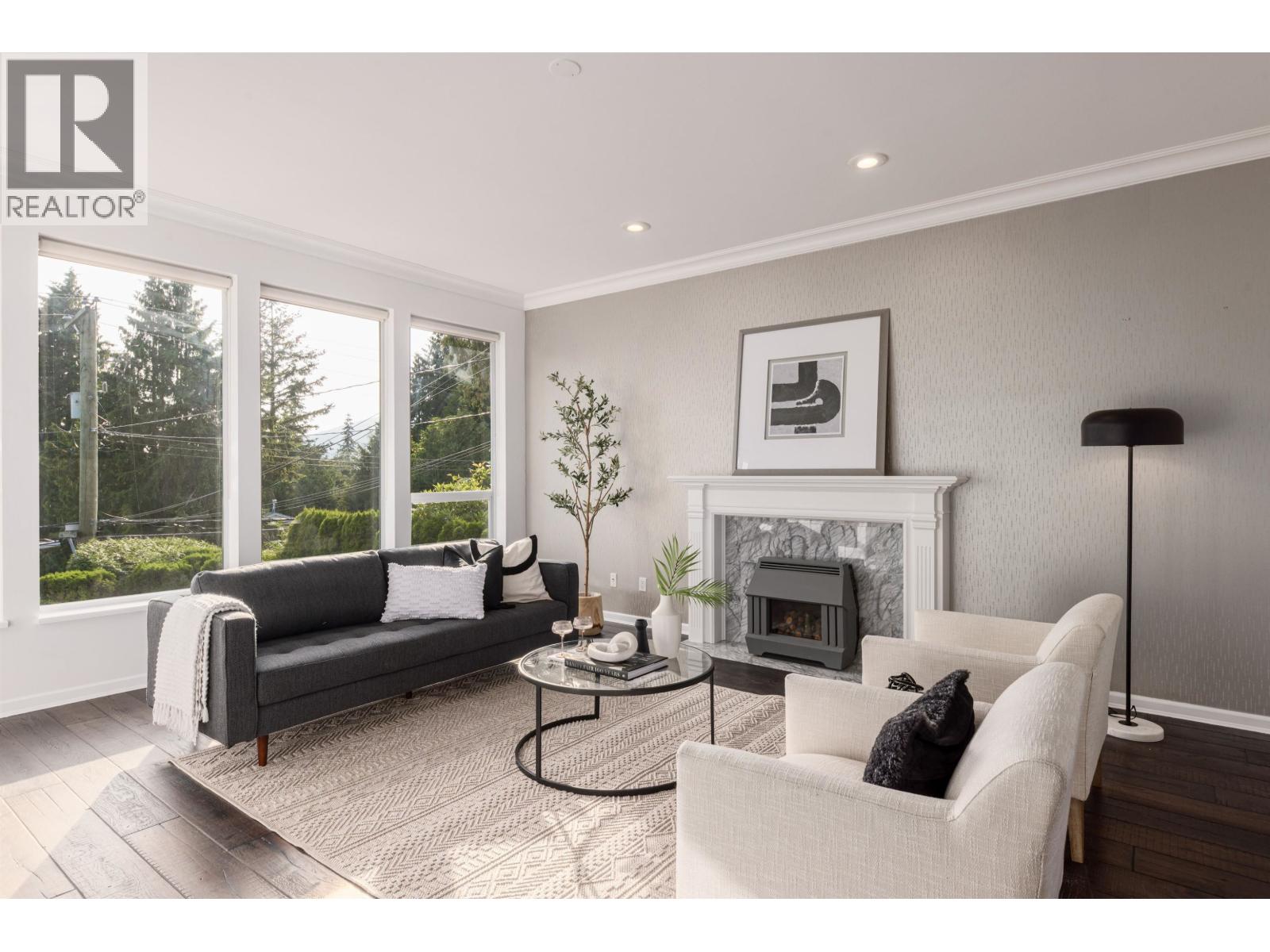 Property at 456 MONTROYAL BOULEVARD image 1