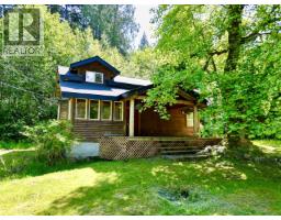 722 West Bay Road, Gambier Island, Ca