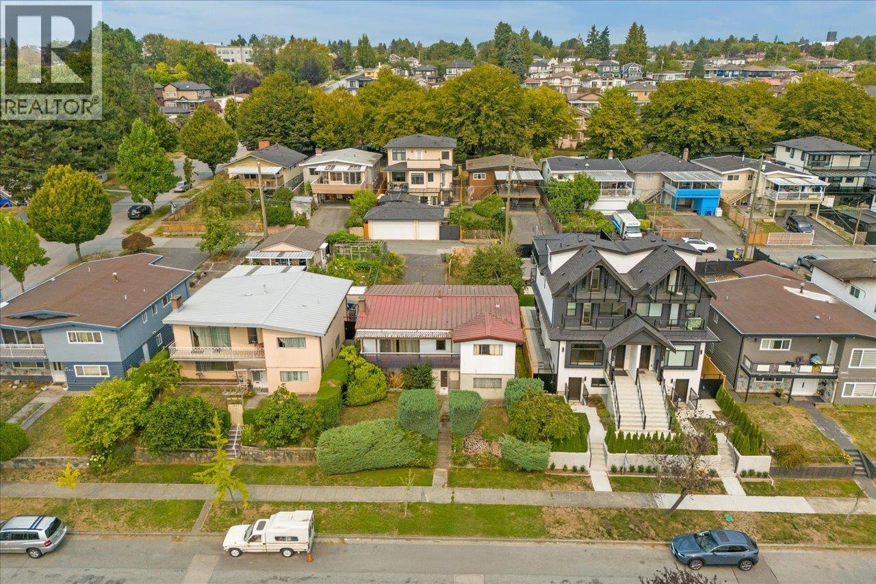 1149 E 63rd Avenue, Vancouver, British Columbia  V5X 2L3 - Photo 12 - R3045200