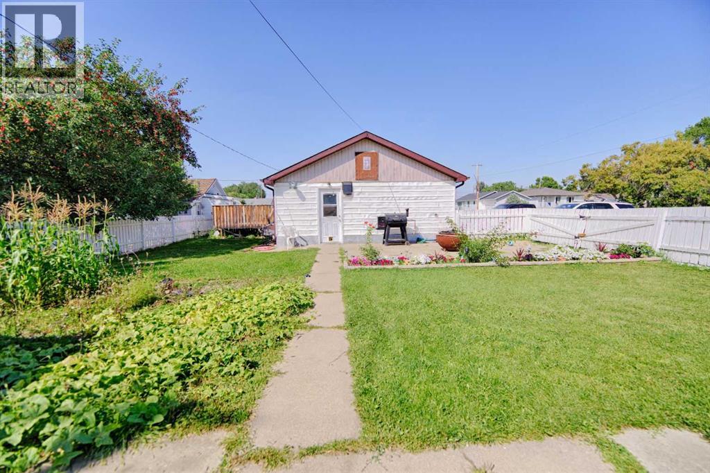 5064 42 Avenue, Taber, Alberta  T1G 1B1 - Photo 22 - A2254926