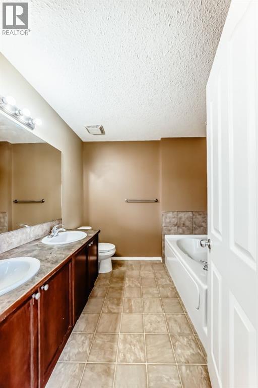2128 Luxstone Boulevard Sw, Airdrie, Alberta  T4B 0C6 - Photo 29 - A2255240