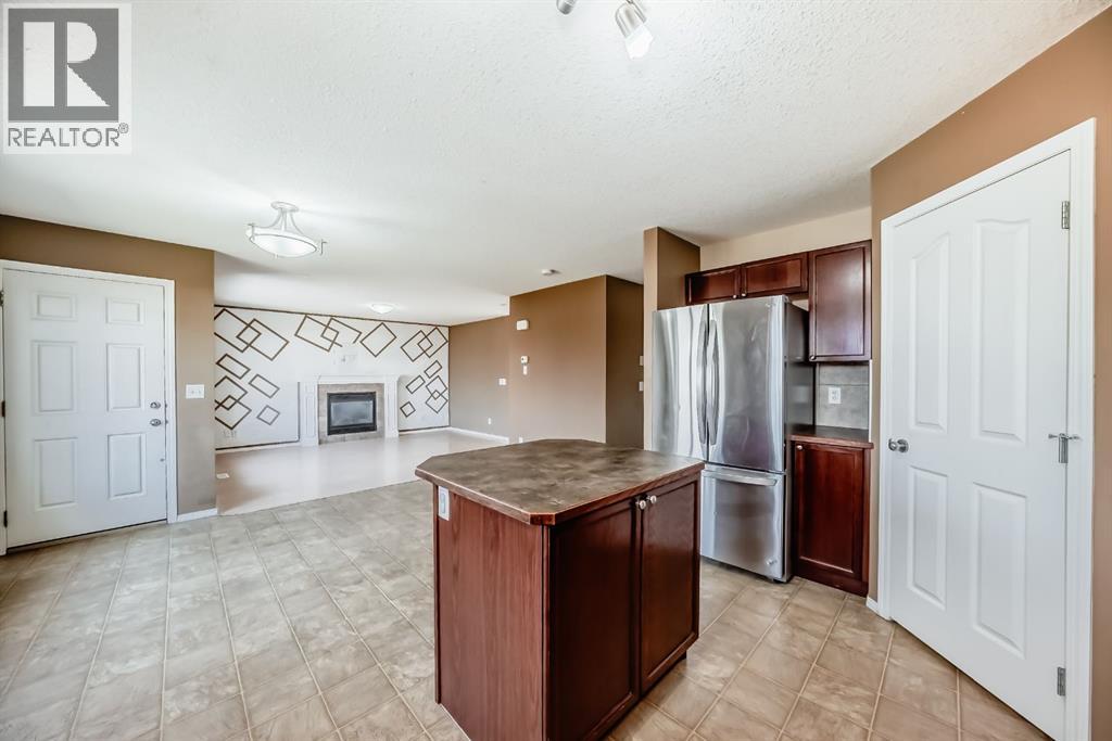 2128 Luxstone Boulevard Sw, Airdrie, Alberta  T4B 0C6 - Photo 9 - A2255240