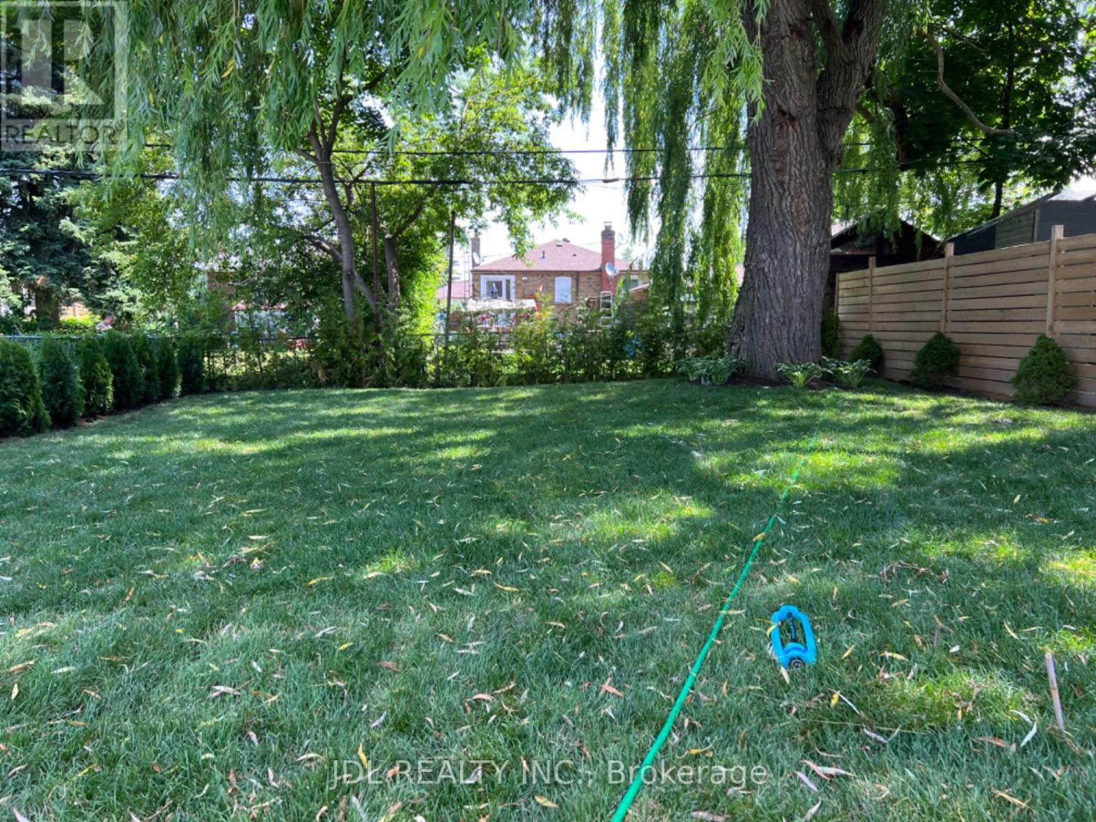 33 Glenshephard Drive, Toronto, Ontario  M1K 4N2 - Photo 10 - E12390097