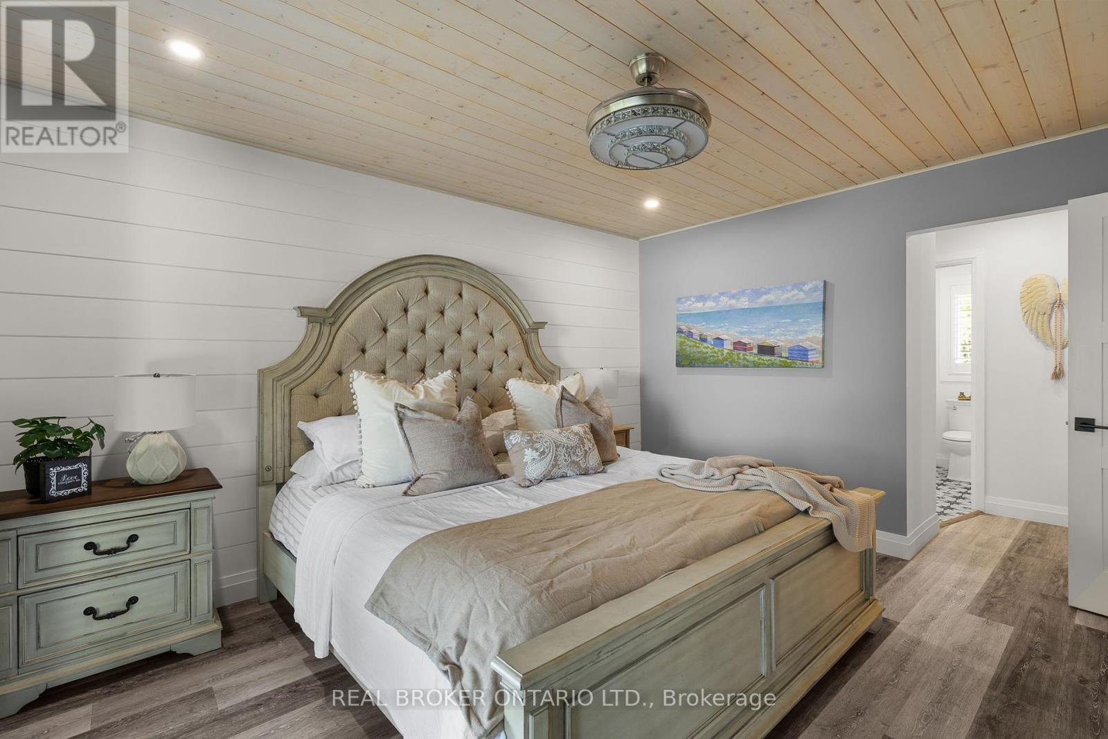 241 Eight Mile Point Road, Oro-Medonte, Ontario  L3V 6H1 - Photo 15 - S12390096