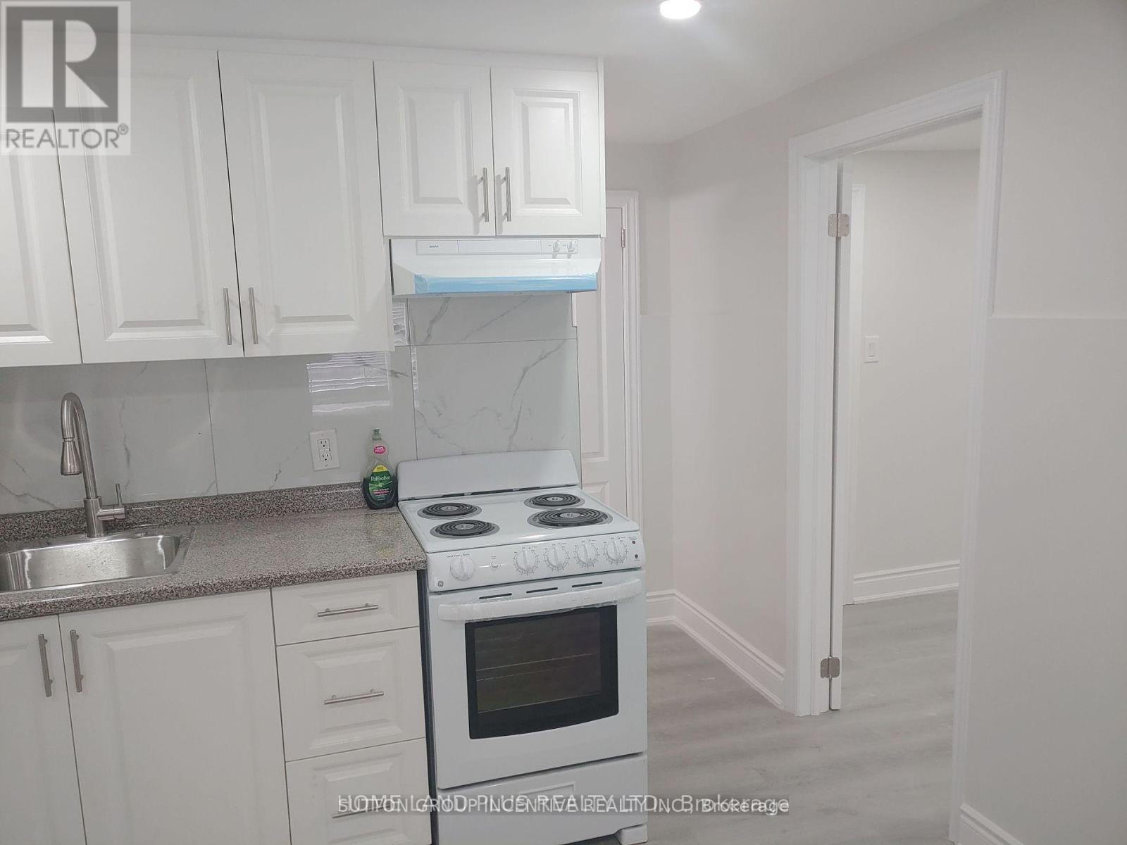 40, 42 Penetang Street, Barrie (Codrington), Ontario  L4M 1V6 - Photo 6 - S12390107