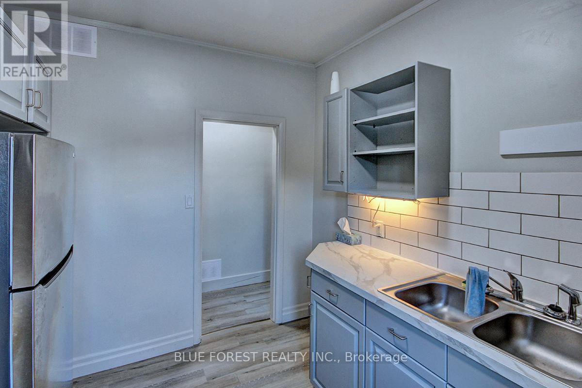180 Ross Street, St. Thomas, Ontario  N5R 3Y3 - Photo 16 - X12365150