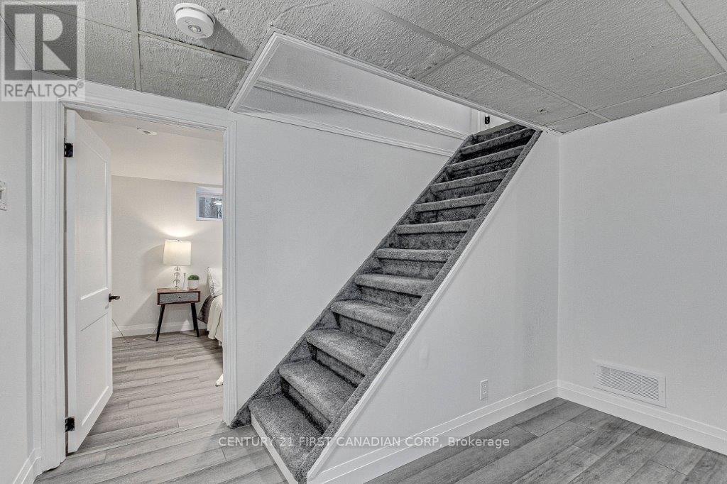 347 Thiel Street, London East, Ontario  N5W 4P7 - Photo 25 - X12390140