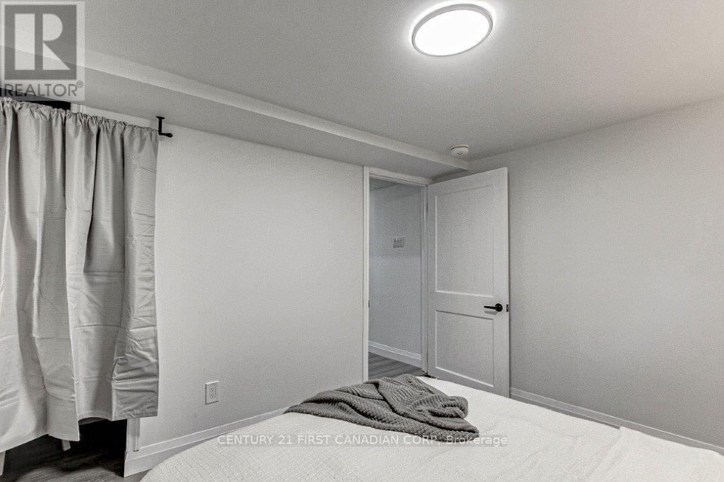 347 Thiel Street, London East, Ontario  N5W 4P7 - Photo 29 - X12390140