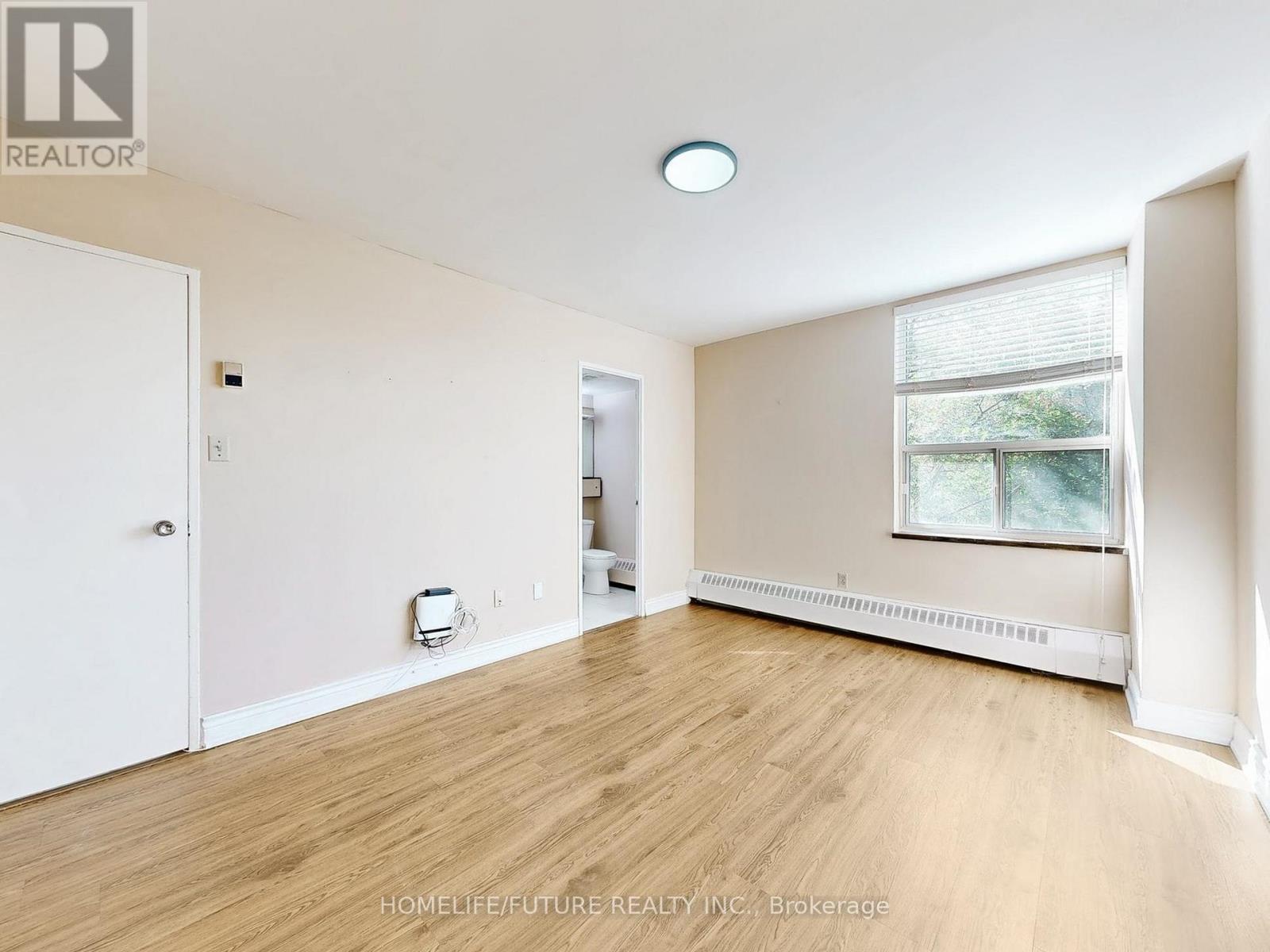 310 - 31 Four Winds Drive, Toronto, Ontario  M3J 1K9 - Photo 25 - W12389425