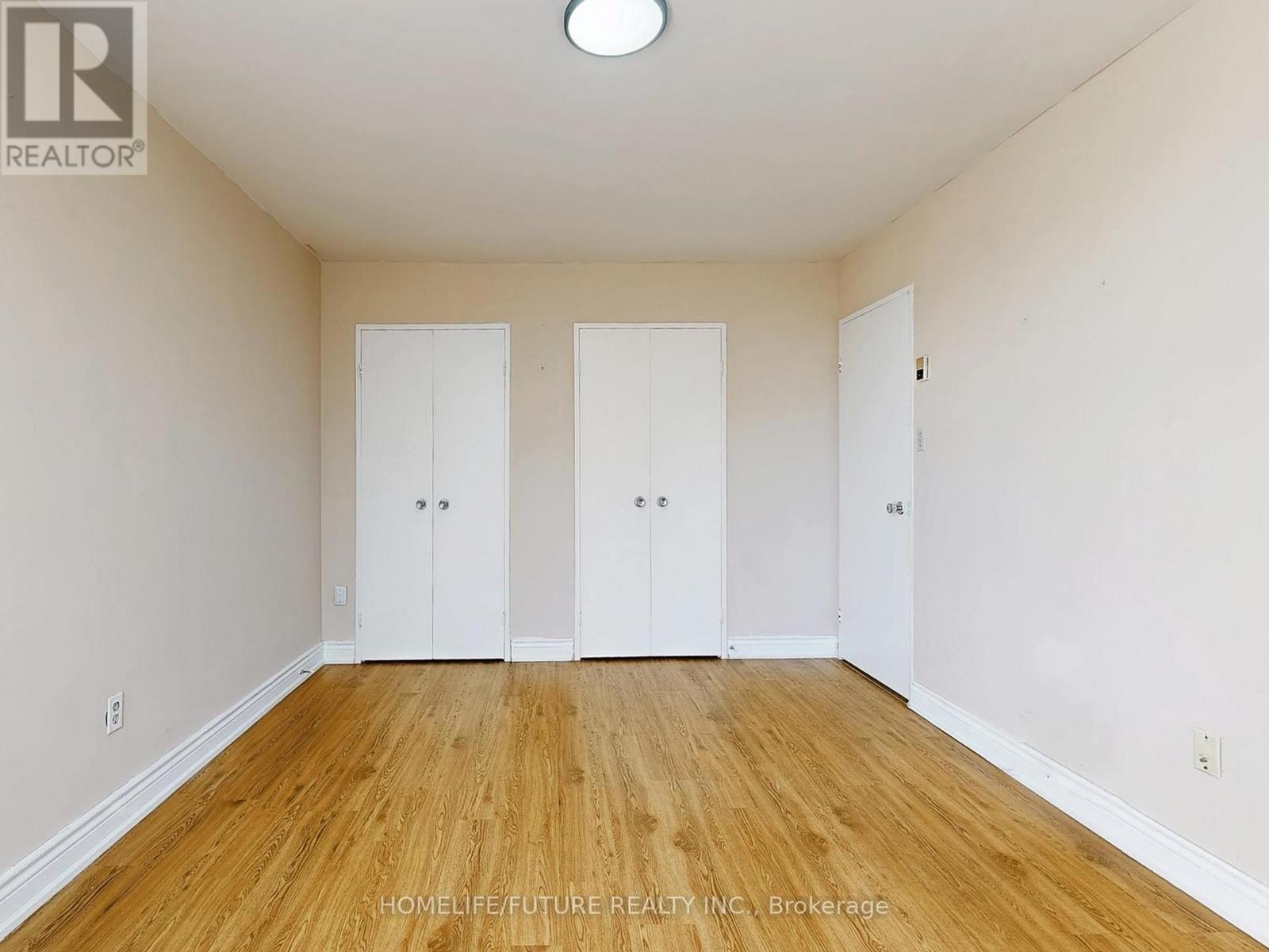 310 - 31 Four Winds Drive, Toronto, Ontario  M3J 1K9 - Photo 27 - W12389425