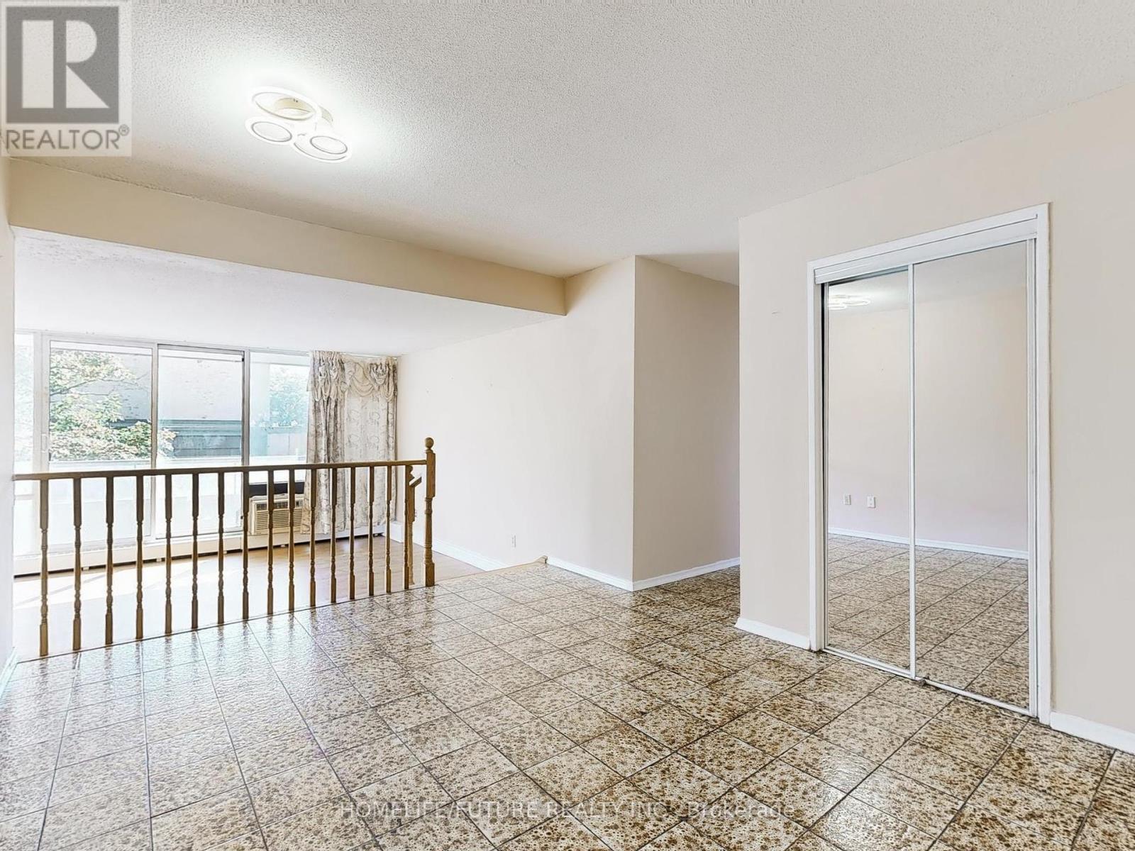 310 - 31 Four Winds Drive, Toronto, Ontario  M3J 1K9 - Photo 20 - W12389425