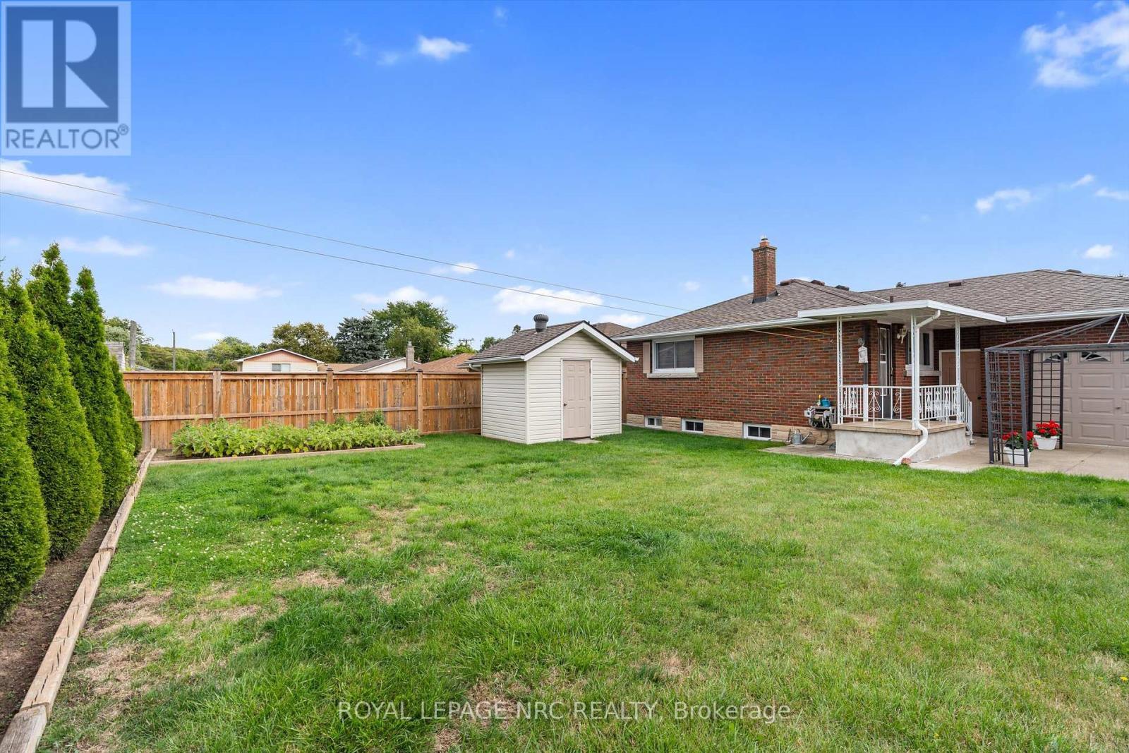 6043 Mayfair Drive, Niagara Falls, Ontario  L2J 1V7 - Photo 32 - X12390154