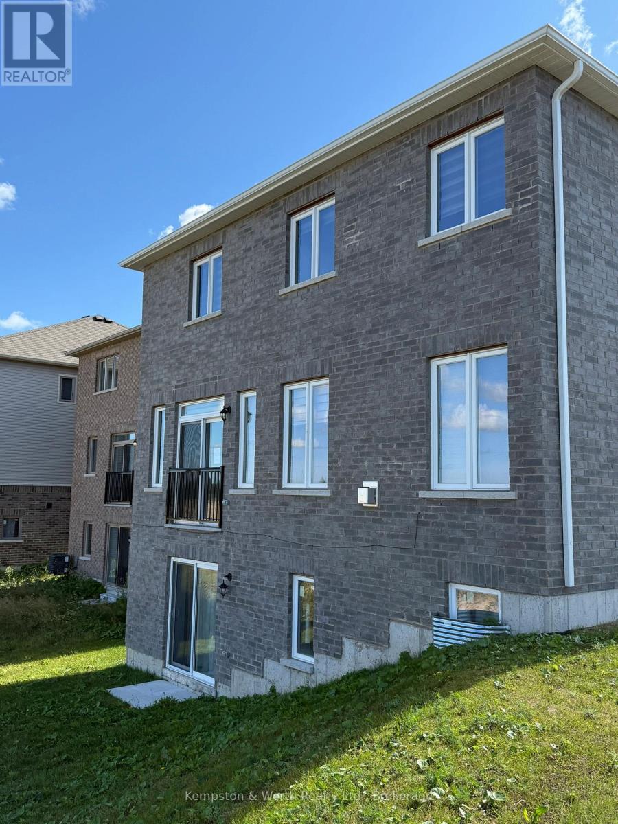 2 Mackenzie Street, Southgate, Ontario  N0C 1B0 - Photo 21 - X12390121