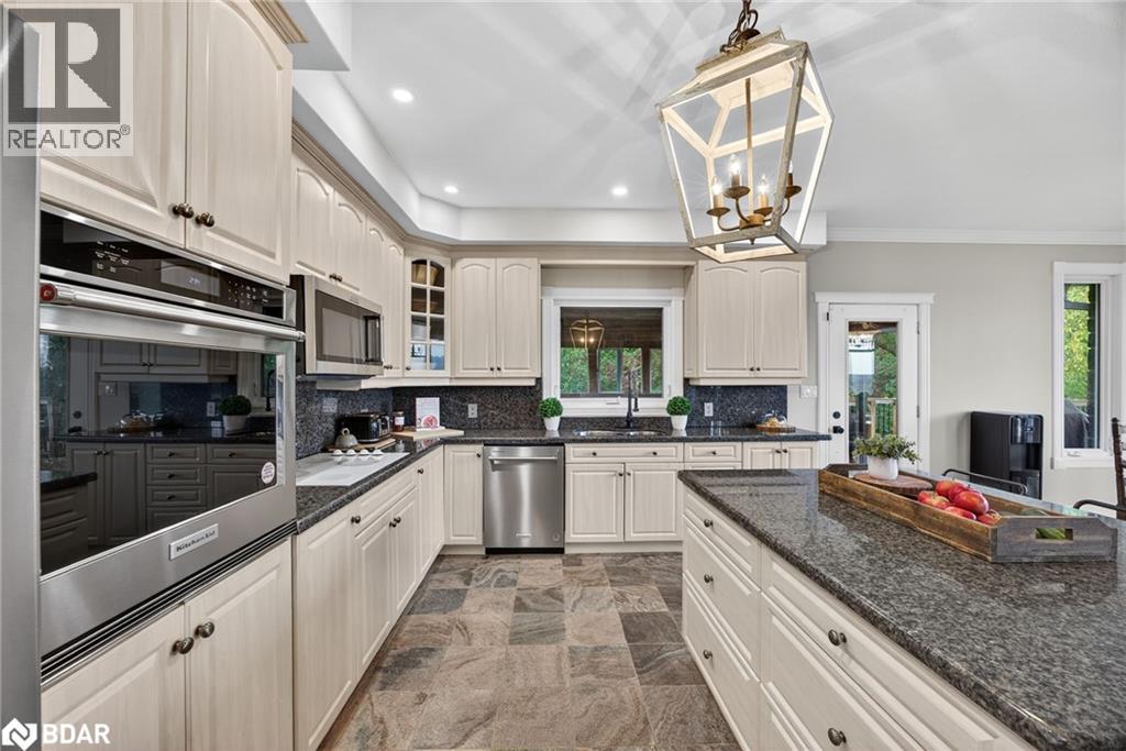 7765 5th Sideroad Tos, Adjala-Tosorontio, Ontario  L9R 1V3 - Photo 9 - 40767389