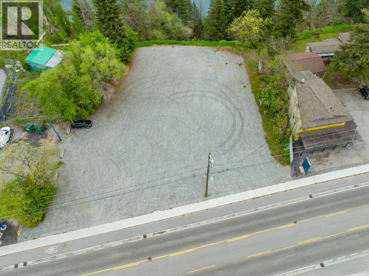 1445 Columbia Avenue, Castlegar, British Columbia  V1N 1H8 - Photo 12 - 10362194