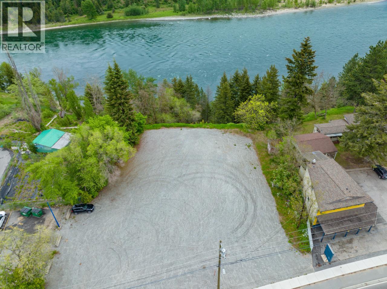 1445 Columbia Avenue, Castlegar, British Columbia  V1N 1H8 - Photo 13 - 10362194