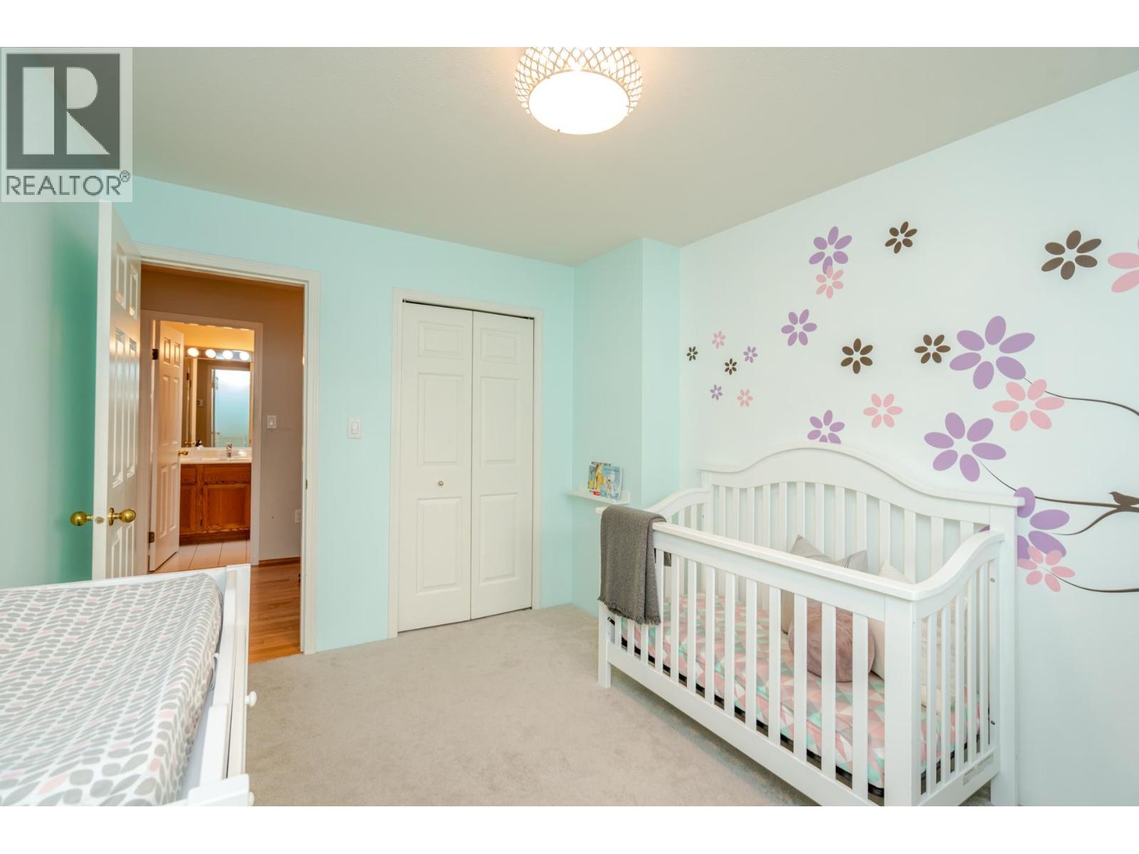 2203 Sorrento Drive, Coquitlam, British Columbia  V3K 6H6 - Photo 31 - R3045225