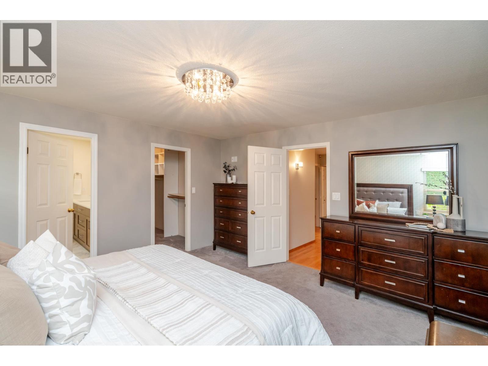 2203 Sorrento Drive, Coquitlam, British Columbia  V3K 6H6 - Photo 27 - R3045225