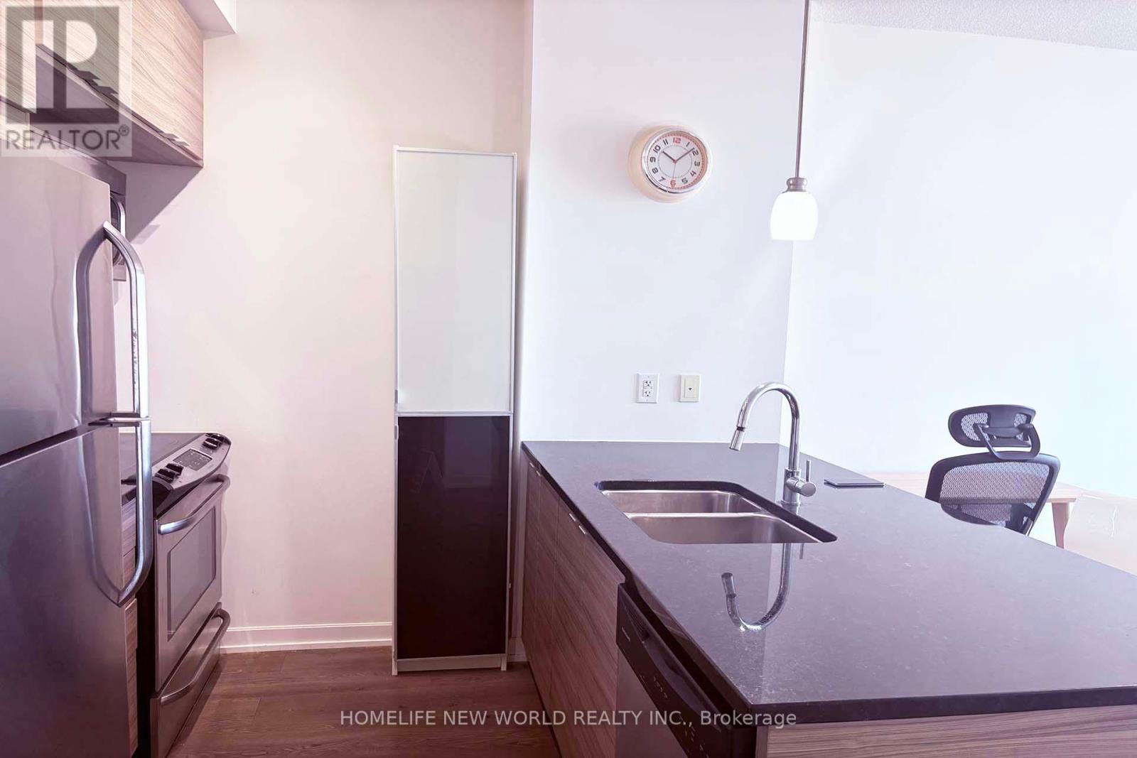 1112 - 62 Forest Manor Road, Toronto, Ontario  M2J 0B6 - Photo 14 - C12207094