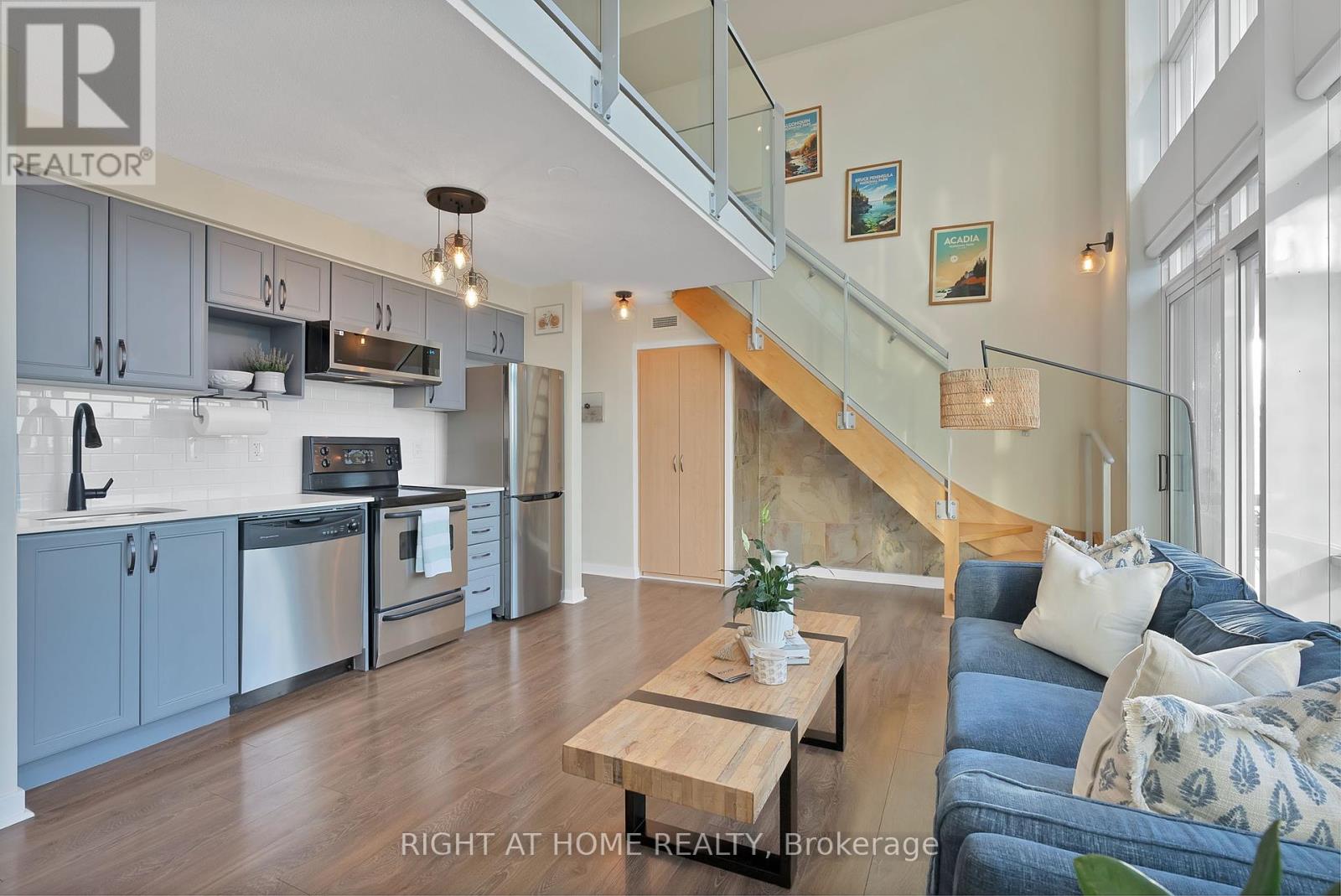 3205 - 15 FORT YORK BOULEVARD, Toronto, Ontario