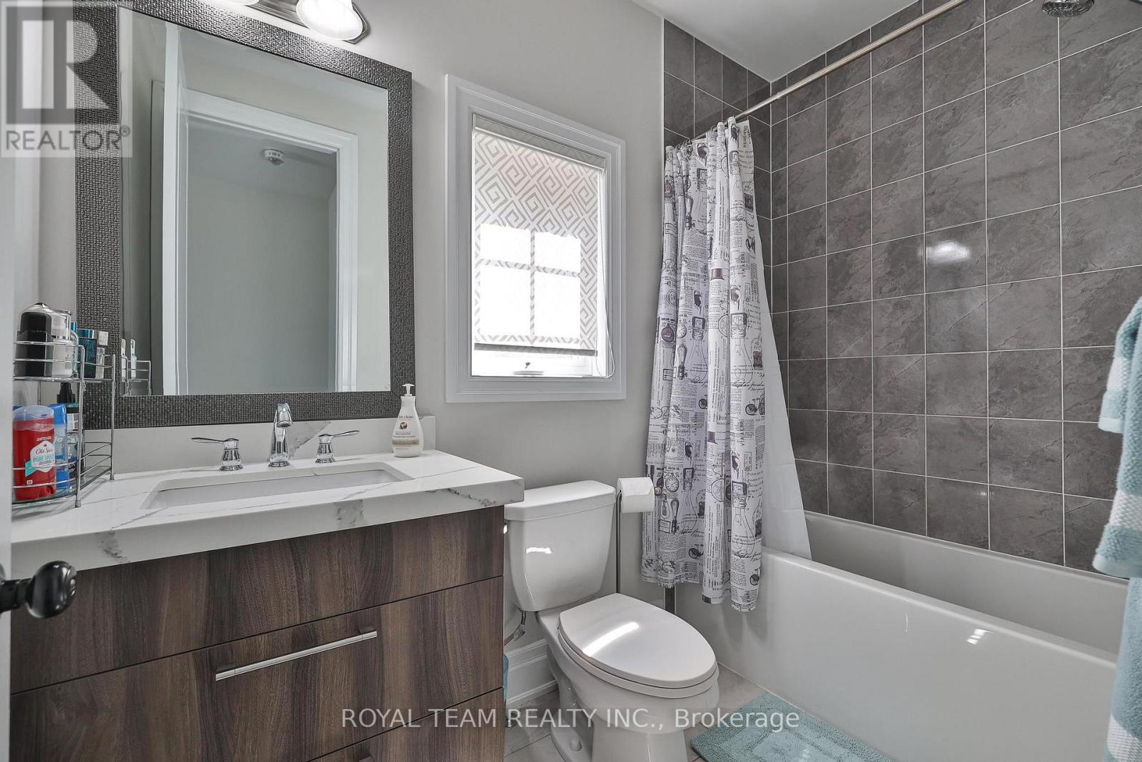 1 Ria Court, King (King City), Ontario  L7B 0B9 - Photo 28 - N12390133
