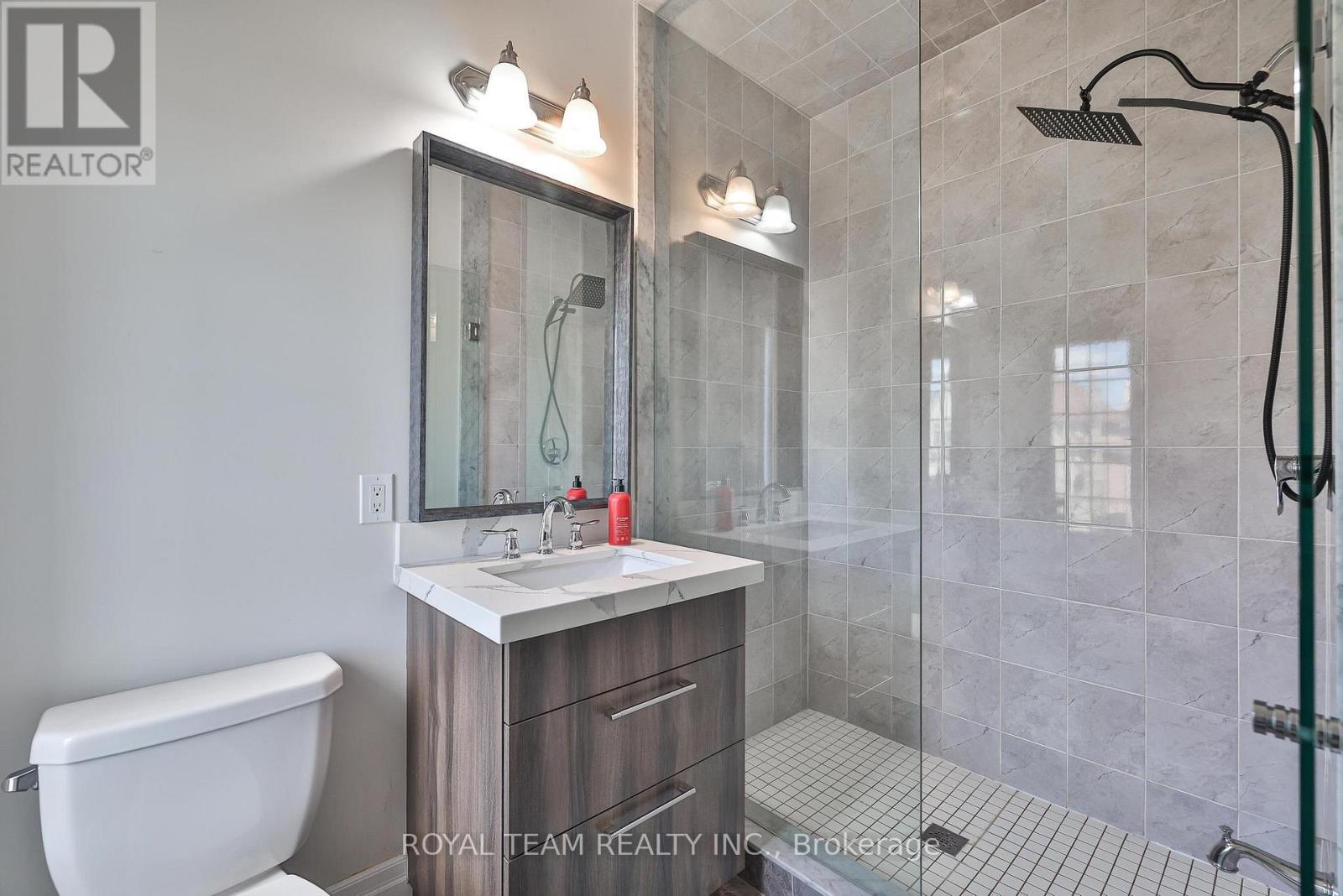 1 Ria Court, King (King City), Ontario  L7B 0B9 - Photo 32 - N12390133