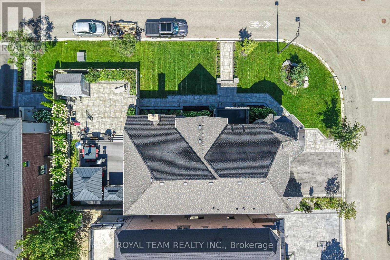 1 Ria Court, King (King City), Ontario  L7B 0B9 - Photo 43 - N12390133