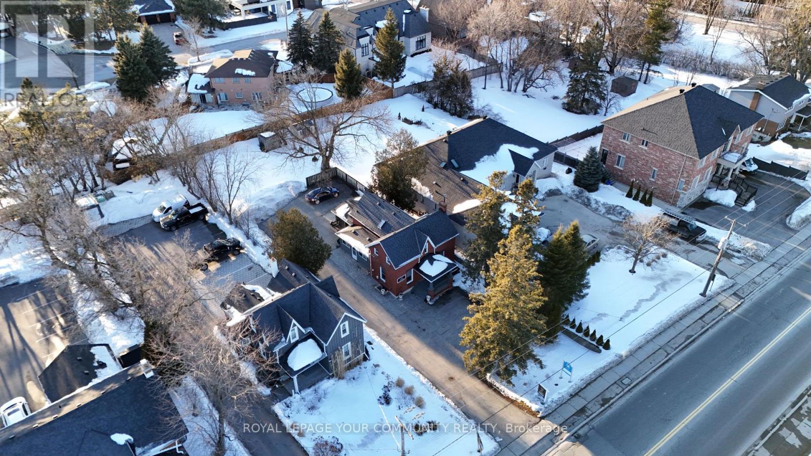 13066 Keele Street, King (King City), Ontario  L7B 1H8 - Photo 28 - N12390162