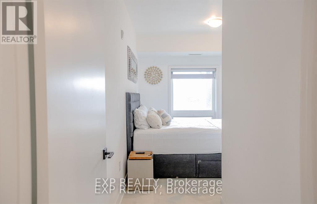 10 Culinary Lane, Barrie, Ontario  L9J 0C2 - Photo 28 - S12390127
