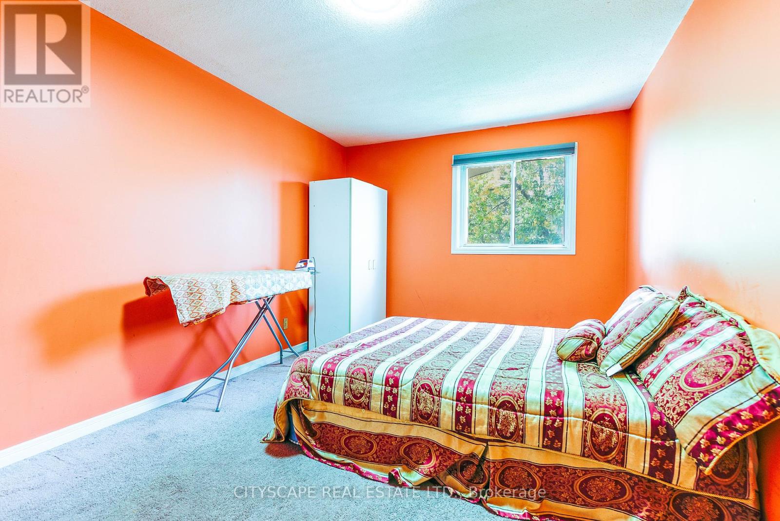 379 Wallenberg Crescent E, Mississauga, Ontario  L5B 3N1 - Photo 25 - W12390135