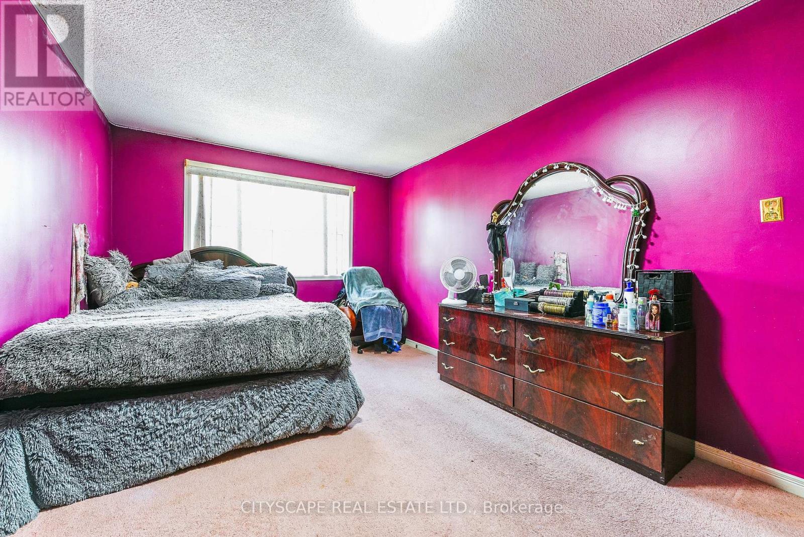 379 Wallenberg Crescent E, Mississauga, Ontario  L5B 3N1 - Photo 30 - W12390135