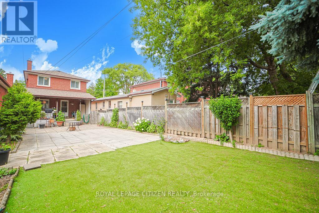 347 Harvie Avenue, Toronto, Ontario  M6E 4L6 - Photo 43 - W12390142