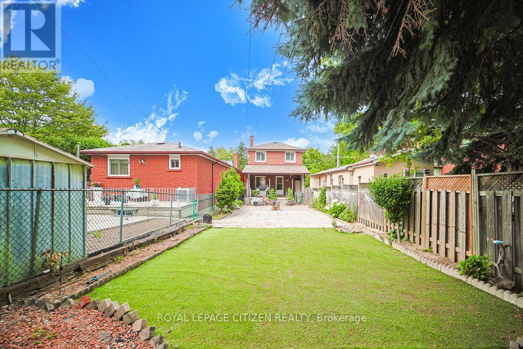 347 Harvie Avenue, Toronto, Ontario  M6E 4L6 - Photo 44 - W12390142