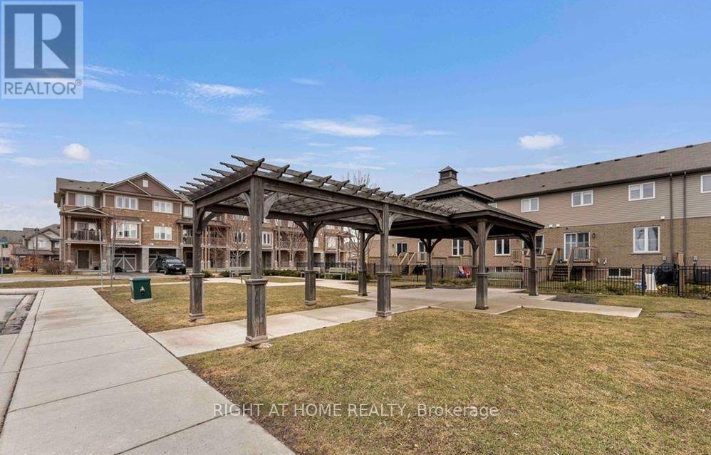 38 Bloom Crescent, Hamilton, Ontario  L0R 1P0 - Photo 19 - X12390115