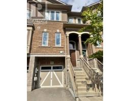 38 BLOOM CRESCENT, Hamilton, Ontario