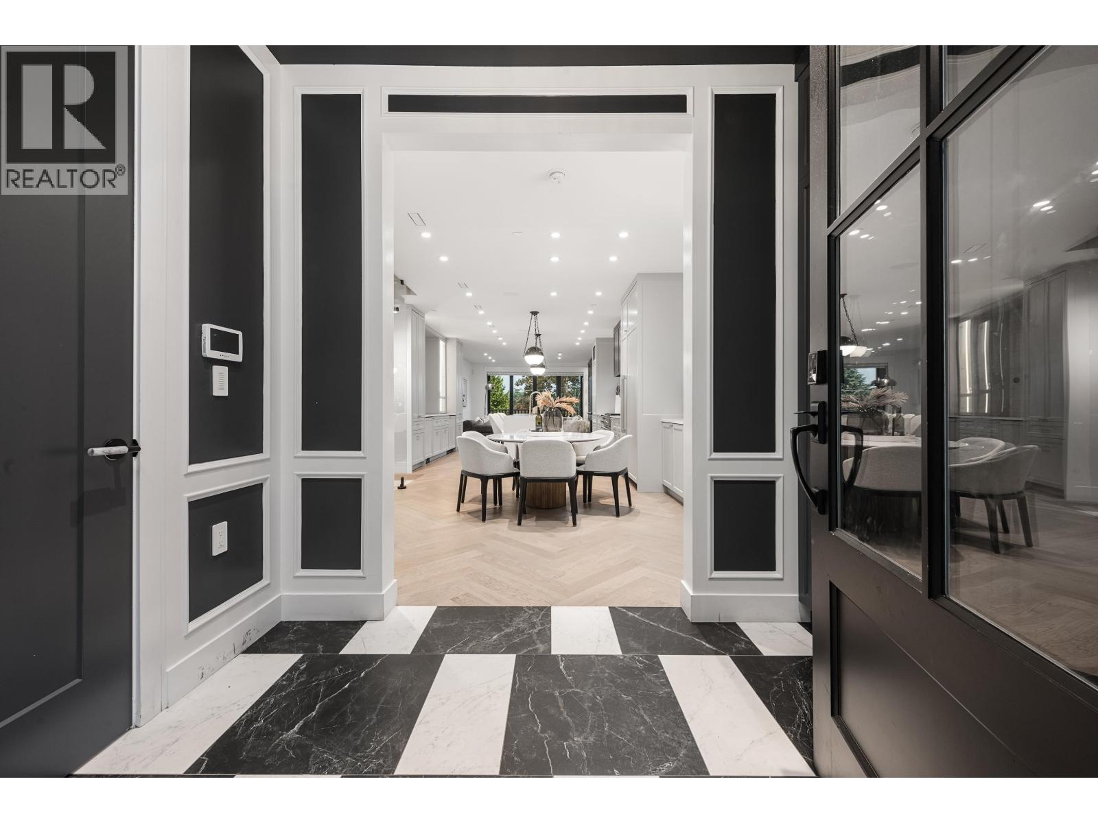 Property at 2173 VANNESS AVENUE image 4