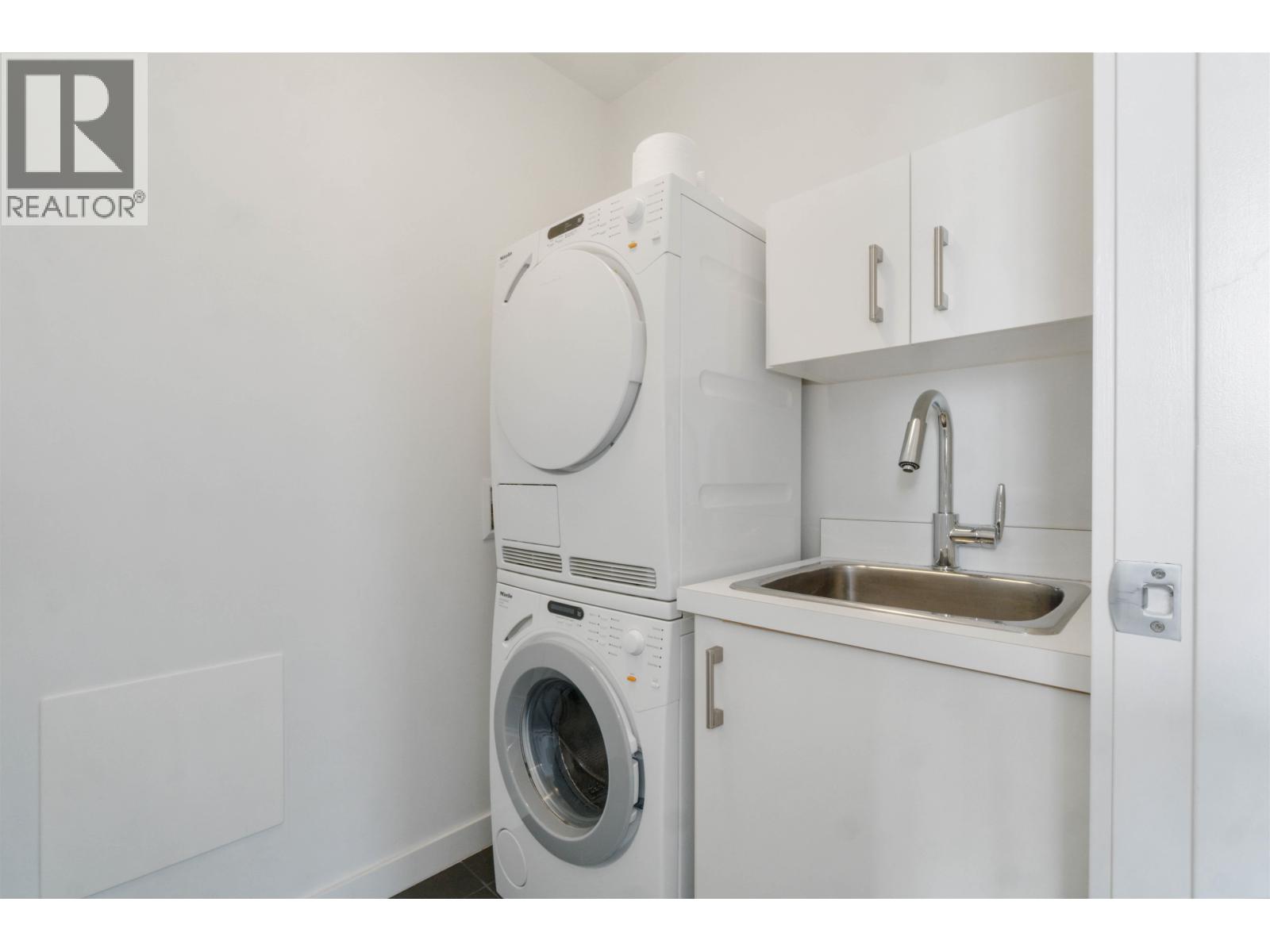 1302 5111 Brighouse Way, Richmond, British Columbia  V7C 0A6 - Photo 21 - R3045286