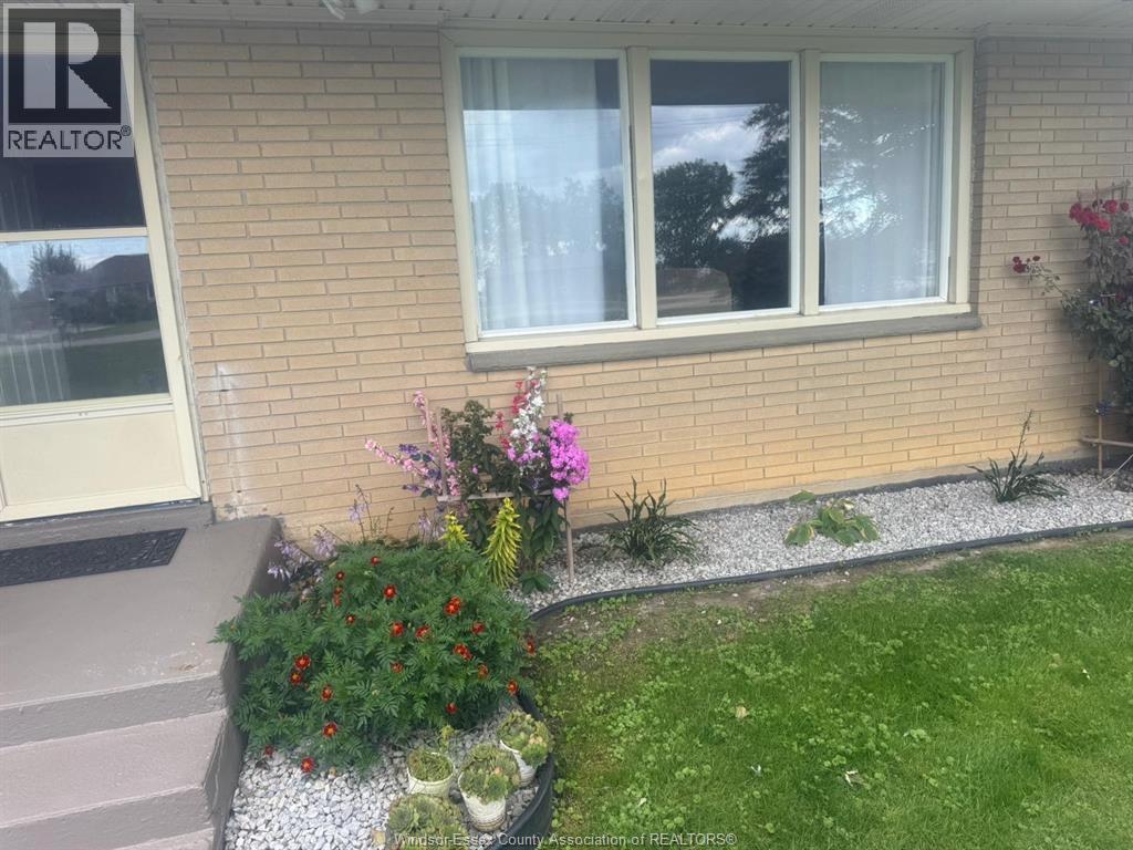 830 Talbot Road, Wheatley, Ontario  N0P 2P0 - Photo 6 - 25022746