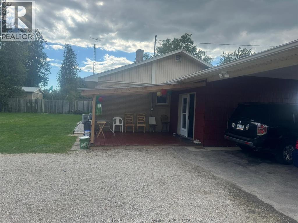 830 Talbot Road, Wheatley, Ontario  N0P 2P0 - Photo 5 - 25022746