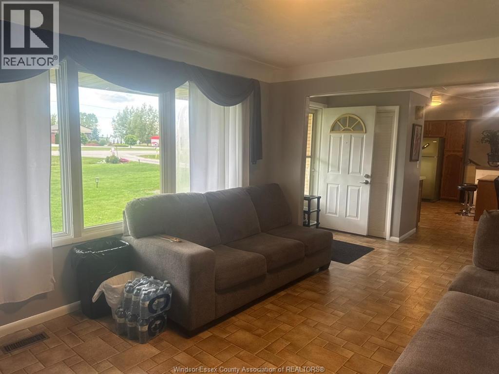 830 Talbot Road, Wheatley, Ontario  N0P 2P0 - Photo 7 - 25022746