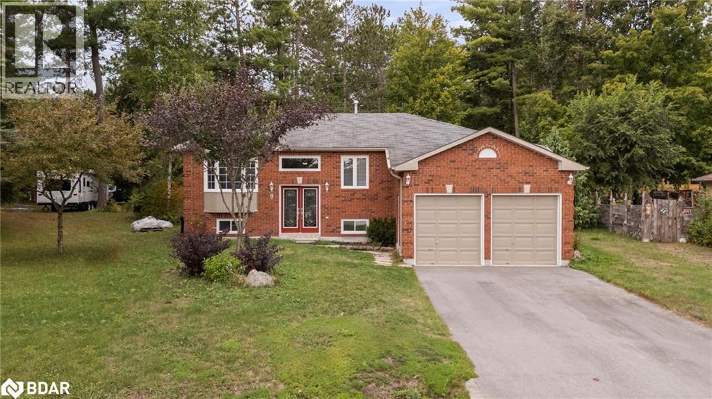 9 Birdie Court, Wasaga Beach, Ontario  L9Z 1C1 - Photo 1 - 40764468