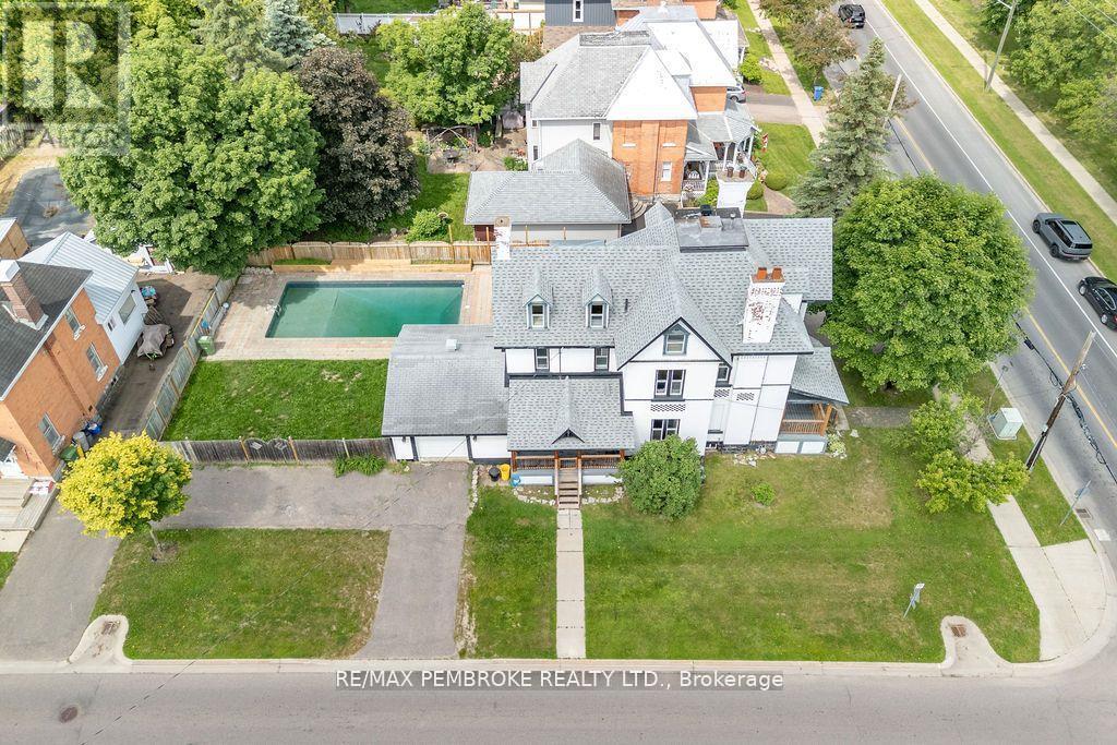 502 Mary Street, Pembroke, Ontario  K8A 5X1 - Photo 44 - X12372734