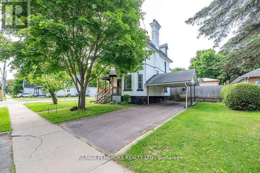 502 Mary Street, Pembroke, Ontario  K8A 5X1 - Photo 7 - X12372734