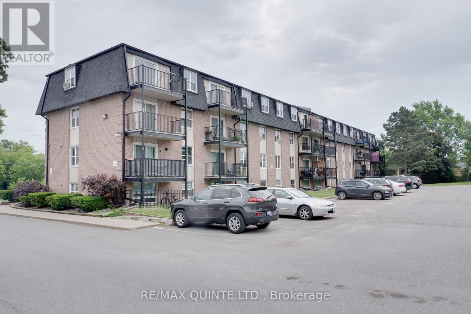 205 - 80 Grier Street, Belleville, Ontario  K8P 3A3 - Photo 4 - X12390191