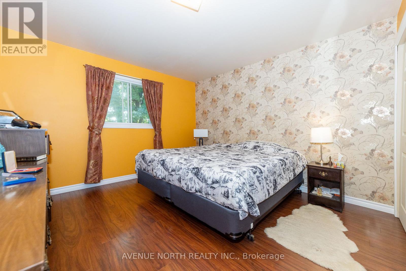 832 Notre Dame Street, Russell, Ontario  K0A 1W1 - Photo 12 - X12390208