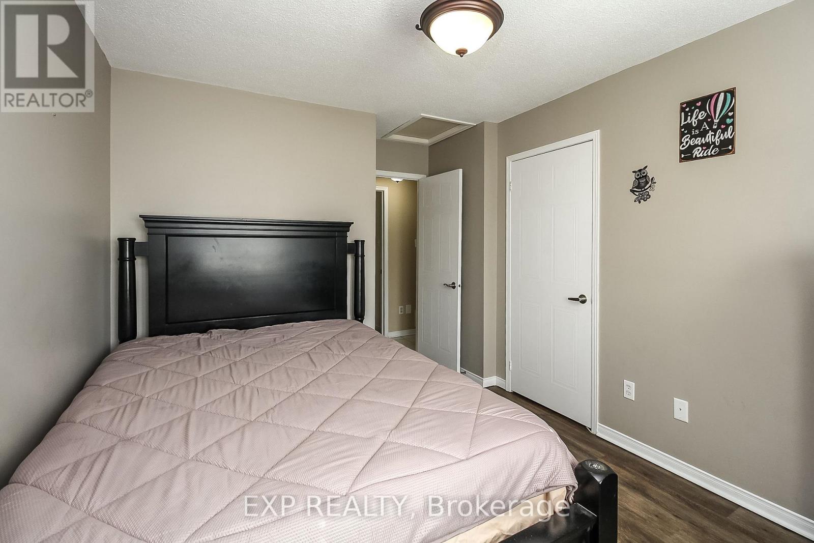 9 Birdie Court, Wasaga Beach, Ontario  L9Z 1C1 - Photo 19 - S12371171